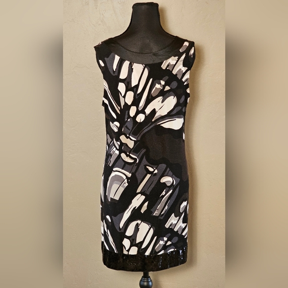 《EXPRESS》Floral Mini Dress 🥻👗《Large》 Sequin Neckline & Trim 🛒 - Picture 2 of 14